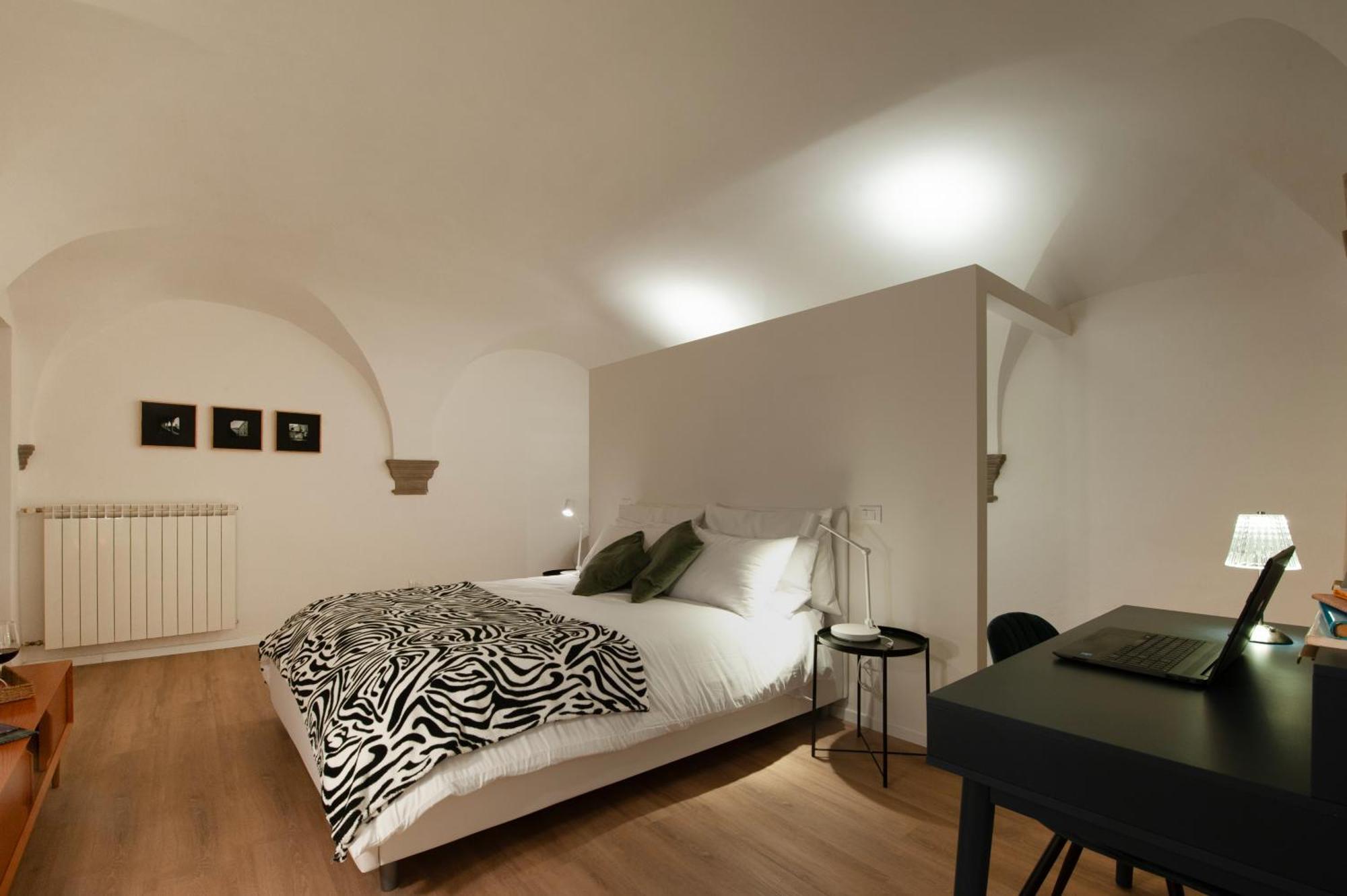 Canto Rivolto - Flo Apartments ฟลอเรนซ์ ภายนอก รูปภาพ