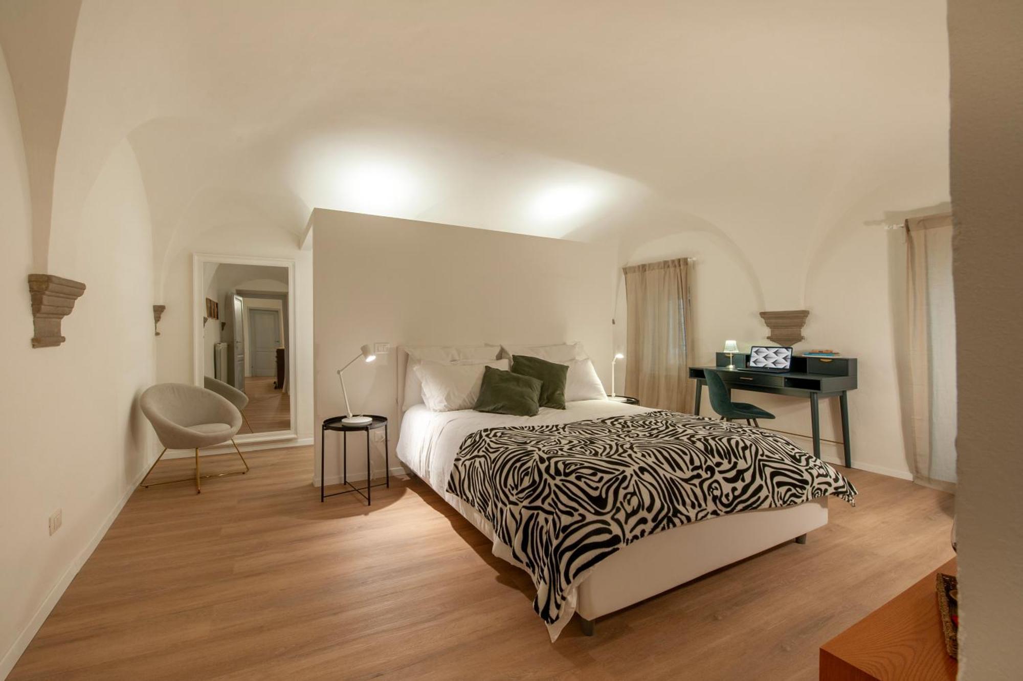 Canto Rivolto - Flo Apartments ฟลอเรนซ์ ภายนอก รูปภาพ